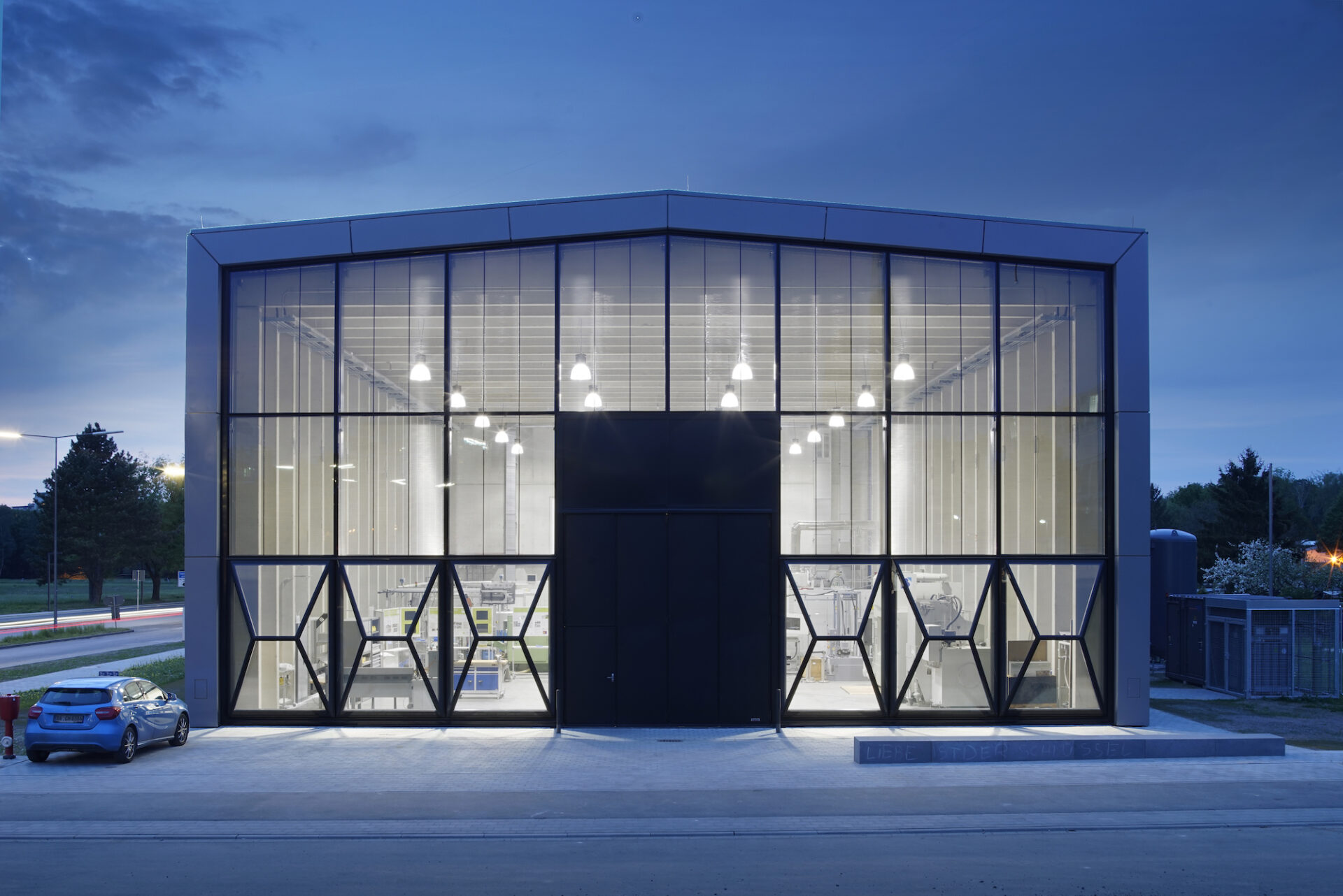 Luxstream-LED-Beleuchtung-ETA-Fabrik-TU-Darmstadt-12
